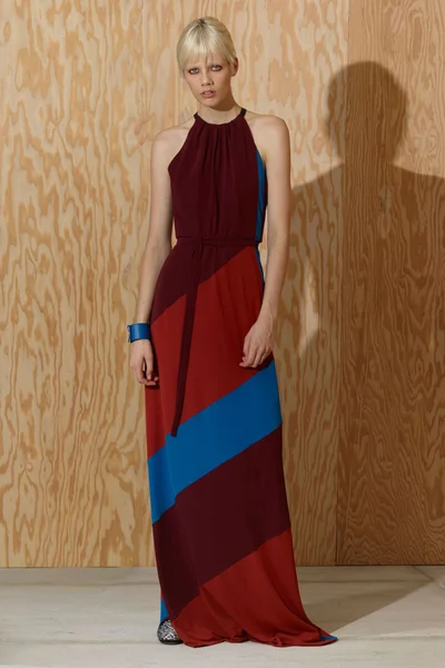 Look 15